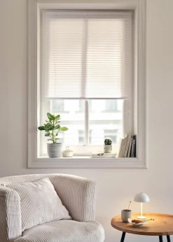 abdunkelndes Klebe-Plissee|bonprix Best