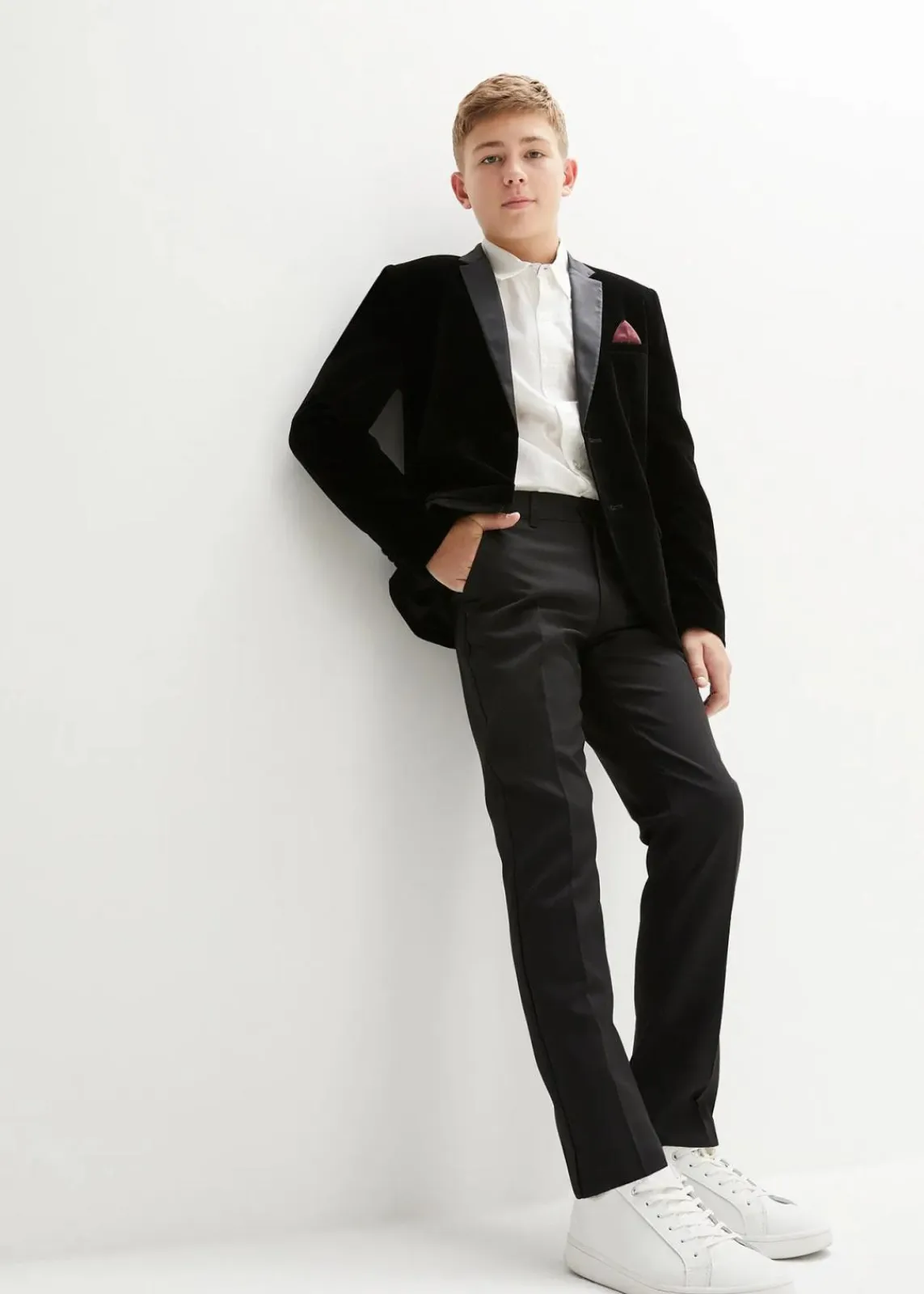 Anzug + Hemd + Krawatte (4-tlg. Set)|bonprix Sale