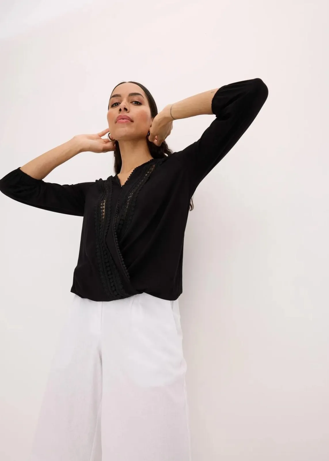 3/4-Arm Shirt mit Spitze in Wickeloptik|bonprix Outlet