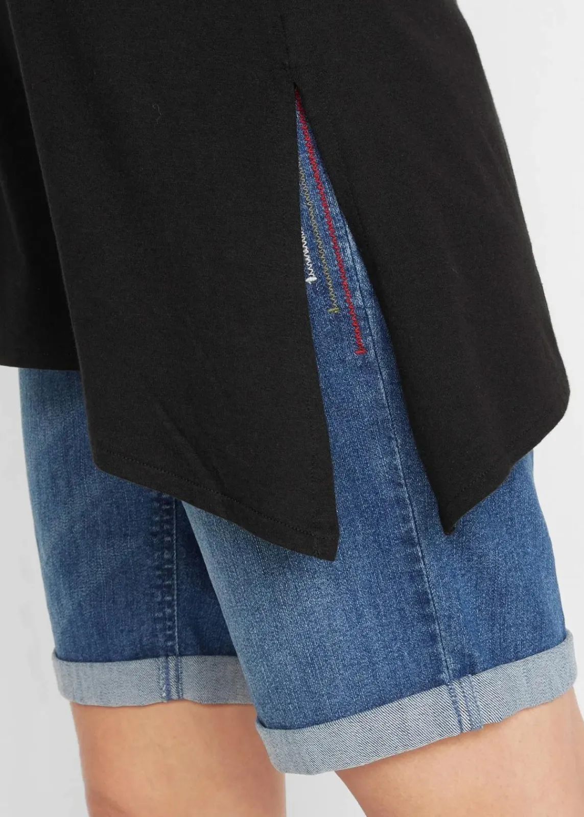 Asymetrisches Longshirt aus Baumwoll-Viskose-Mischung|bonprix Outlet