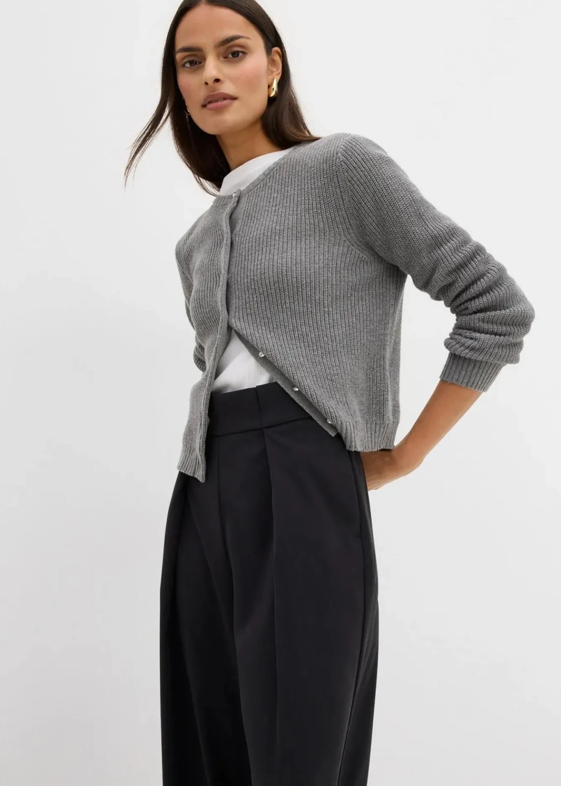 Ausgestellte Bundfaltenhose|bonprix Hot