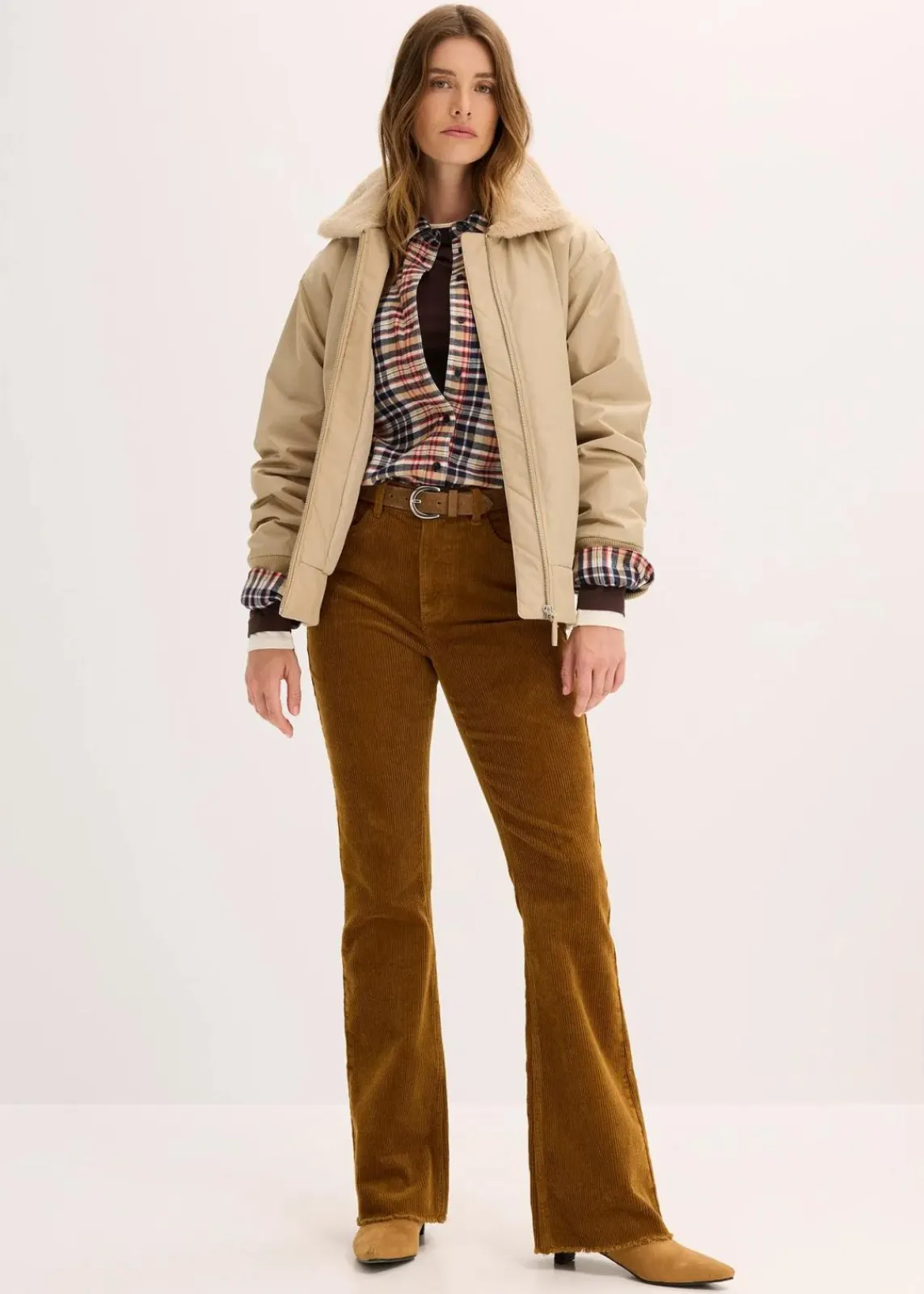 bonprix Hosen|Ausgestellte Cordhose cognac braun