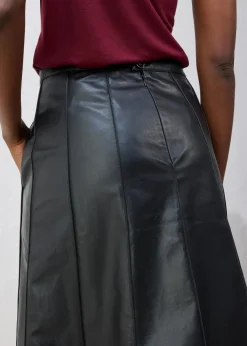 bonprix Bekleidung·Sportbekleidung|Röcke|Ausgestellter Lederrock aus Lammnappa schwarz