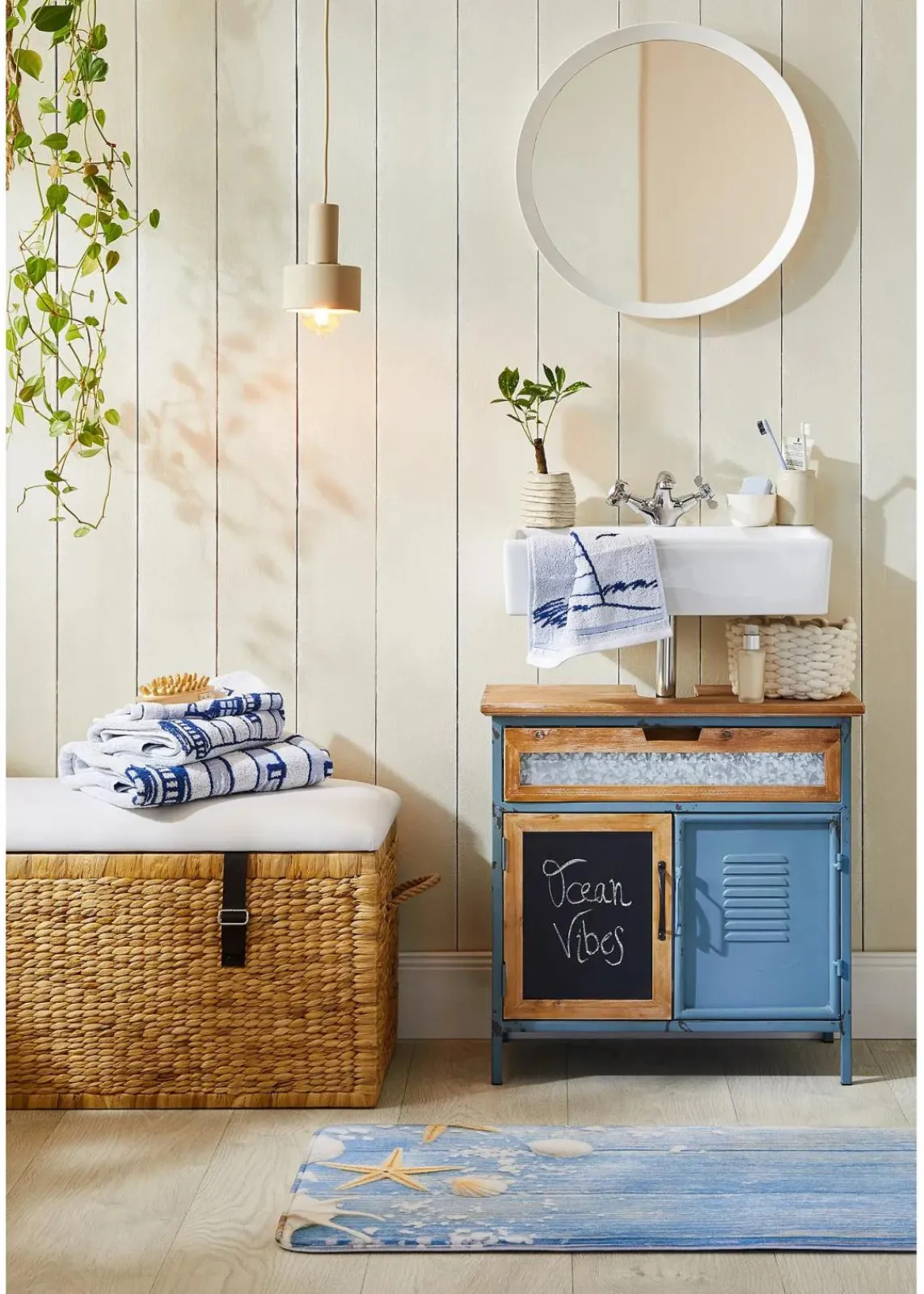 Baumwollhandtuch mit Leuchtturm|bonprix Clearance