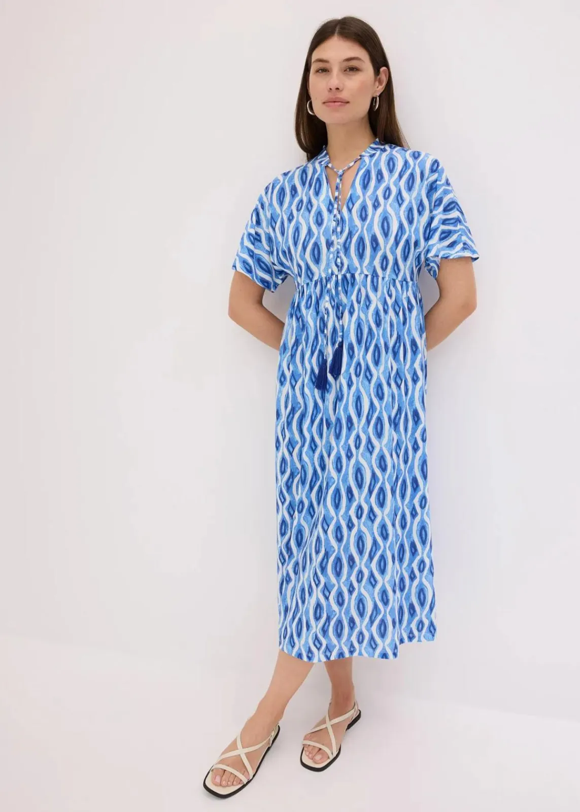 bonprix Bekleidung·Pullover & Strickjacken|Kleider|bedrucktes Tunika-Kleid blau bedruckt