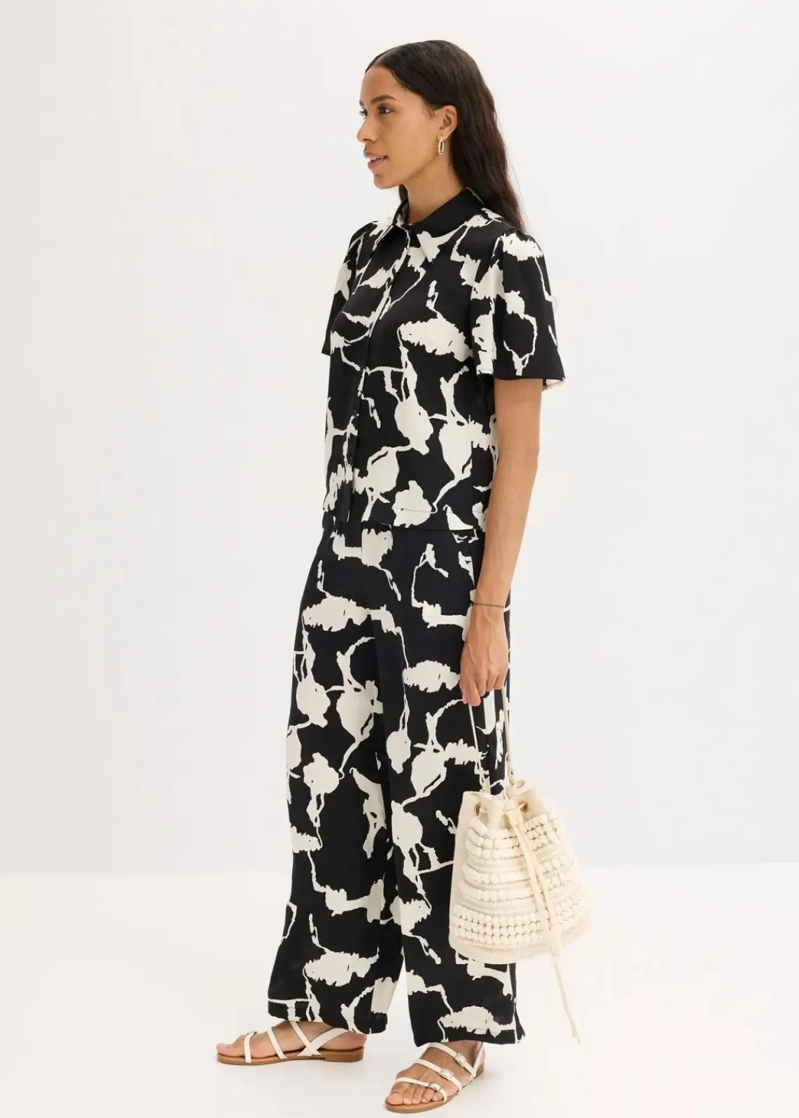 Bluse aus fließendem Satin|bonprix Hot