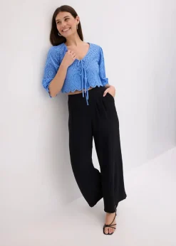 Bluse mit Lochstickerei und Puffärmeln|bonprix Discount