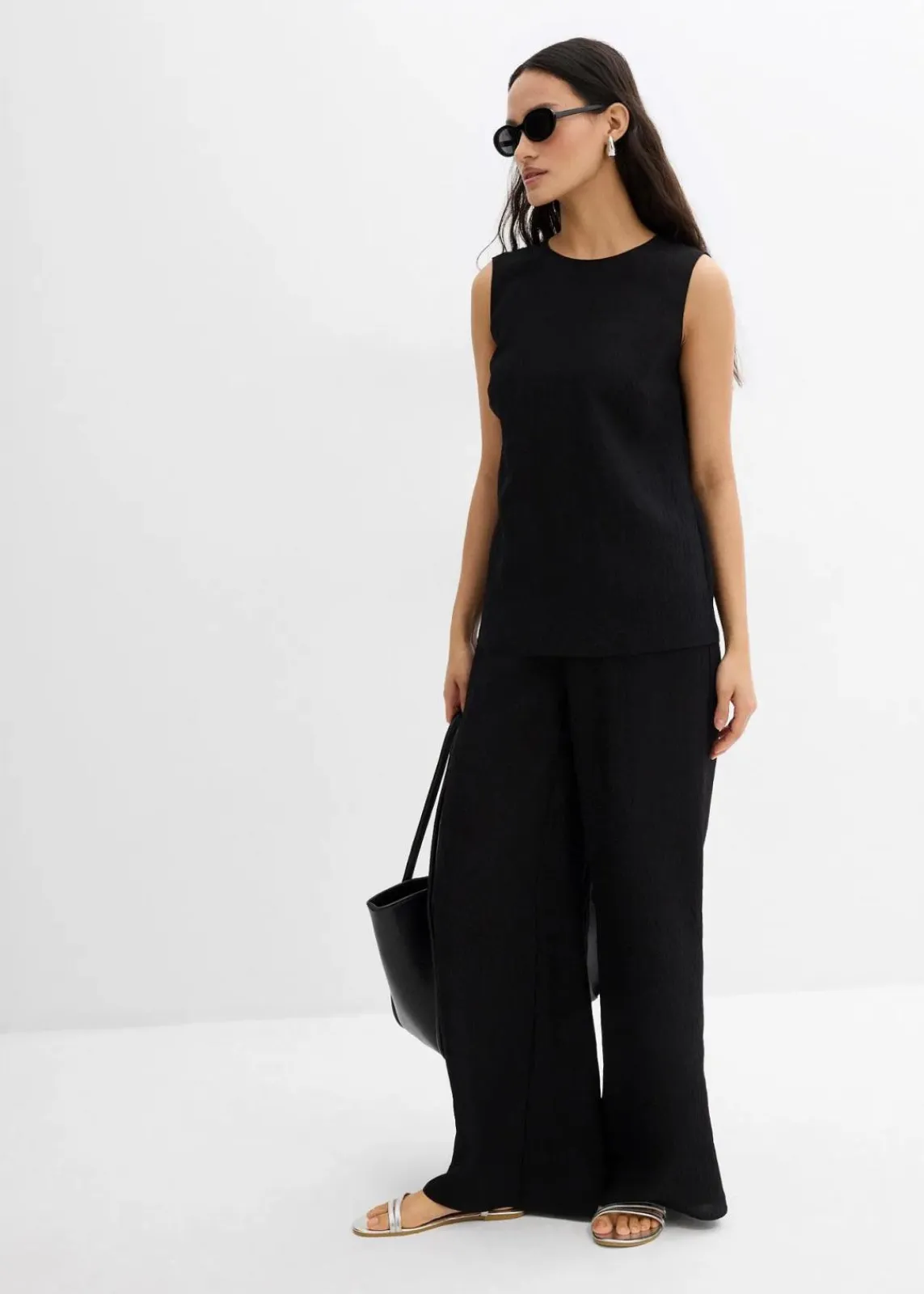 bonprix Bekleidung·Jacken & Mäntel|Zweiteiler & Sets|Blusentop aus Crinkle-Viskose-Mix schwarz