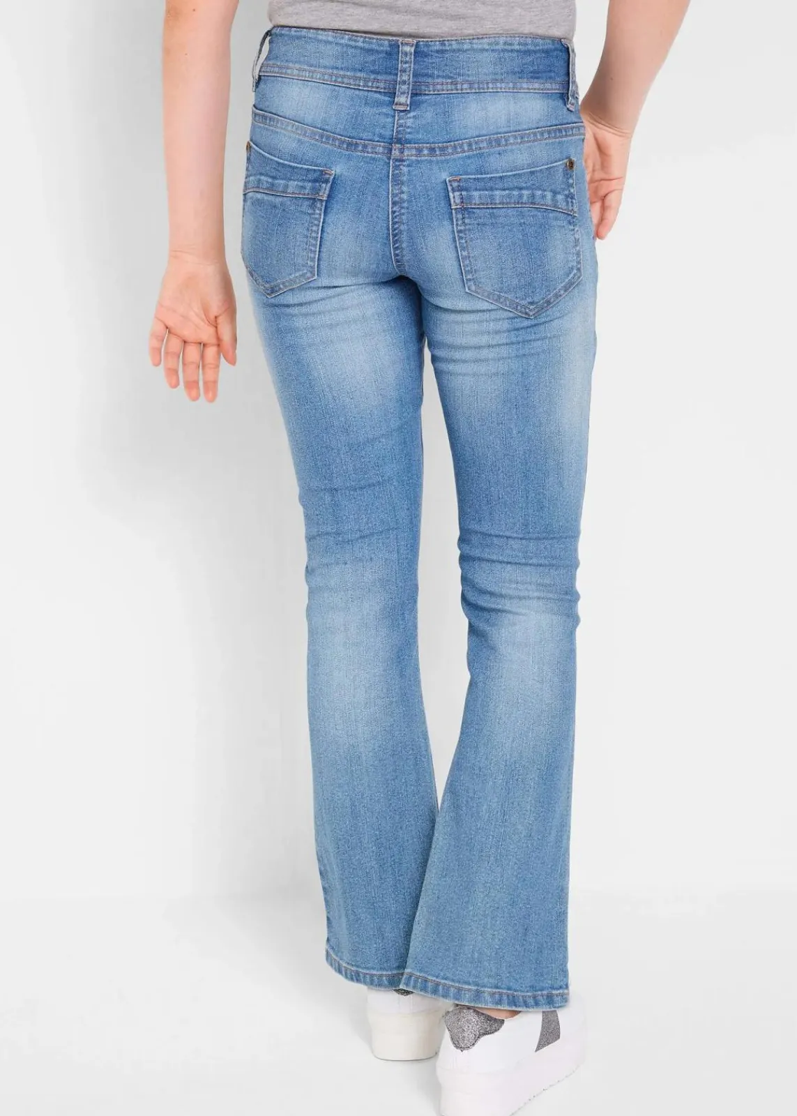 bonprix Mädchen 9-16 Jahre·Jeans|Bootcut-Jeans Mid Waist medium blue bleached