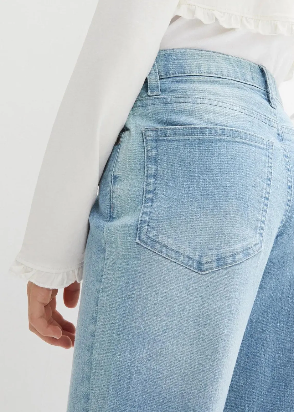 bonprix Mädchen 9-16 Jahre·Jeans|Bootcut-Jeans Mid Waist hellblau denim