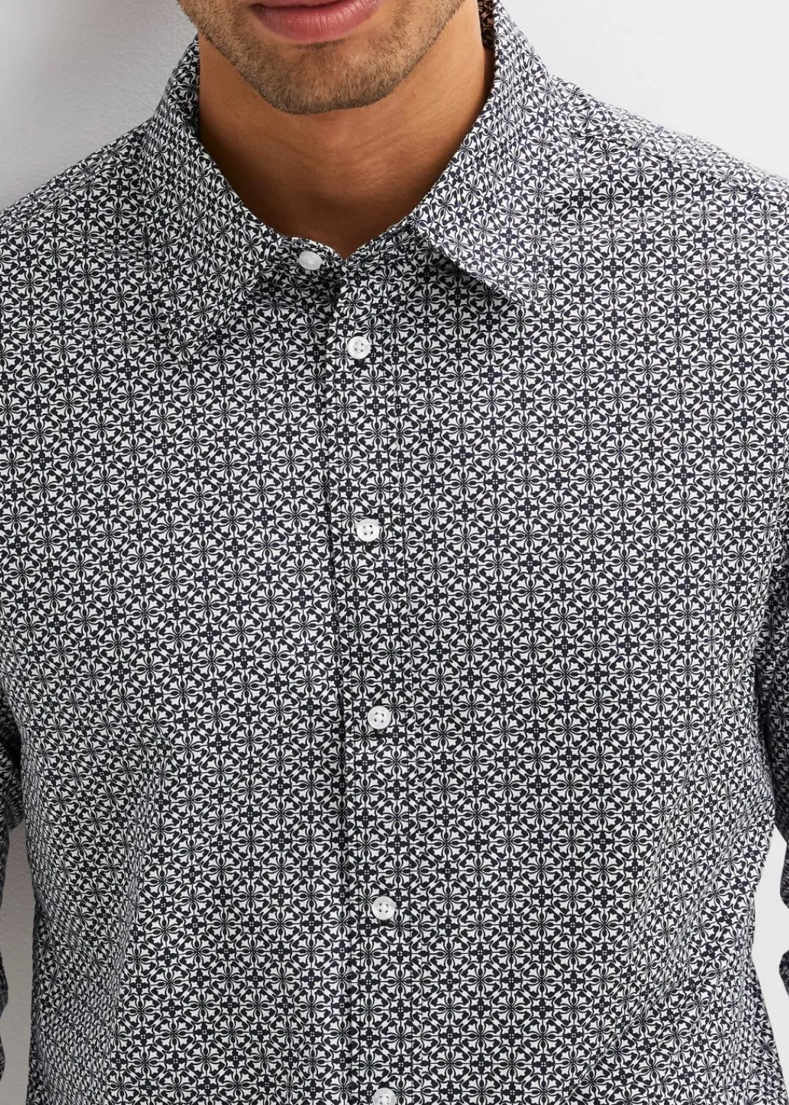 bonprix Große Größen|Hemden|Business-Hemd aus reiner Baumwolle, Langarm weiß/schwarz graphisch bedruckt