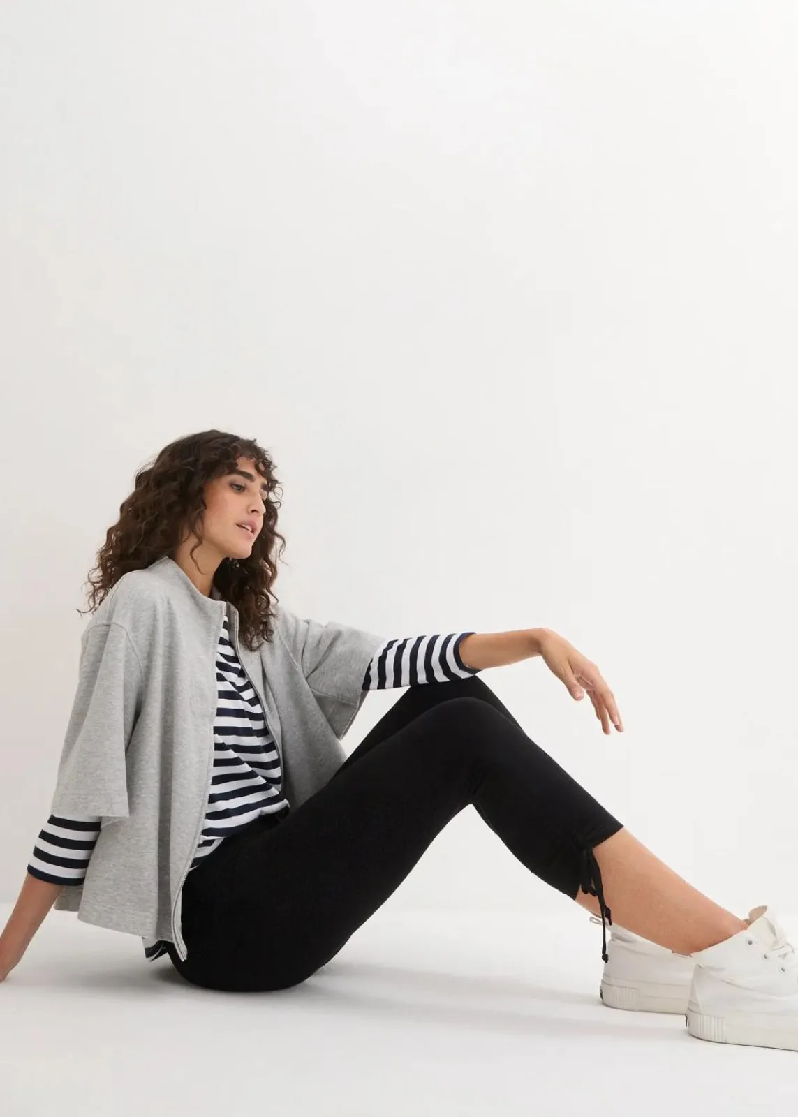 bonprix Hosen|Bekleidung·Kleider|Capri-Leggings mit Raffung (2er Pack) weiß+schwarz