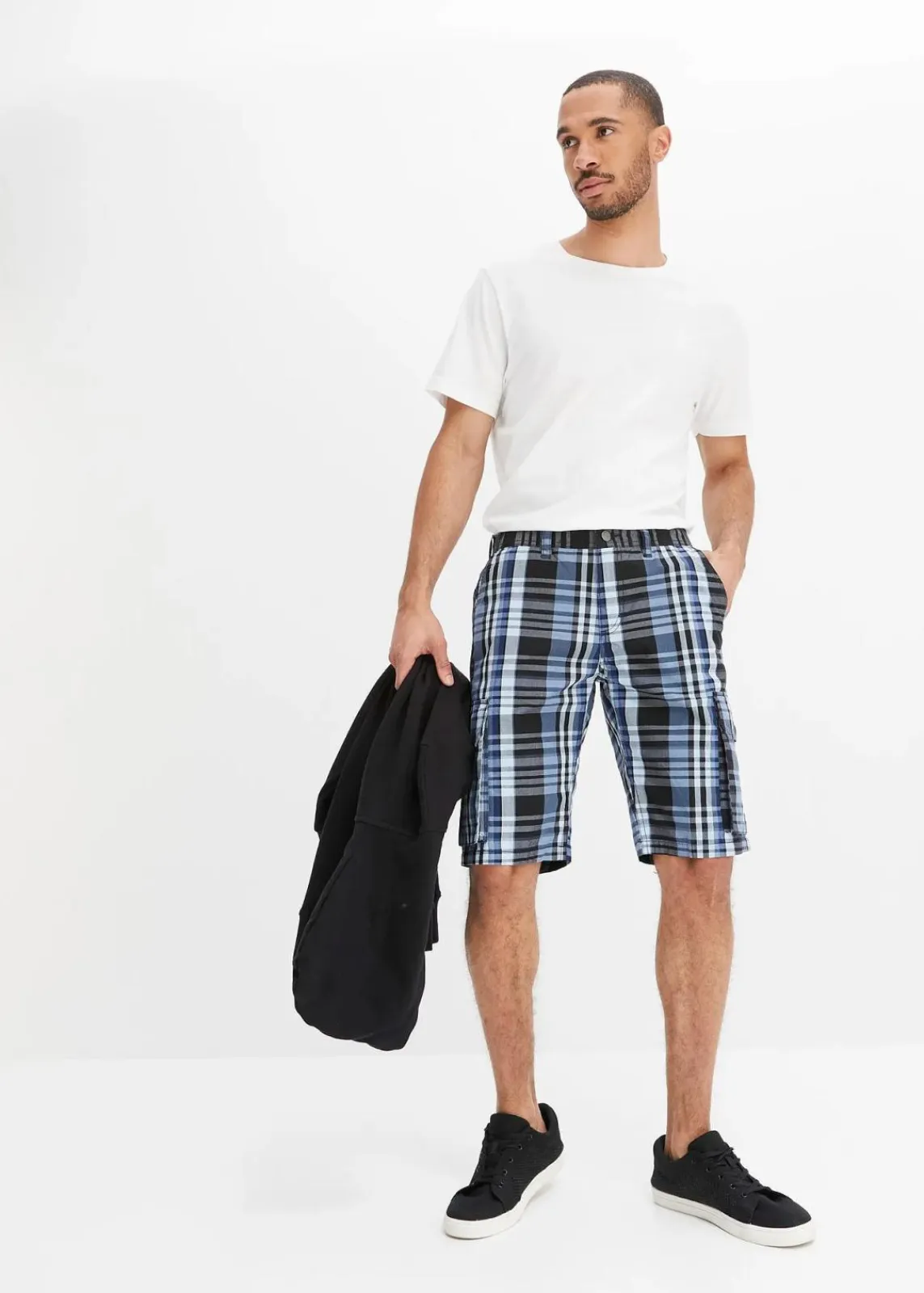 bonprix Große Größen|Shorts|Cargo-Bermuda mit Komfortbund, Regular Fit blau kariert