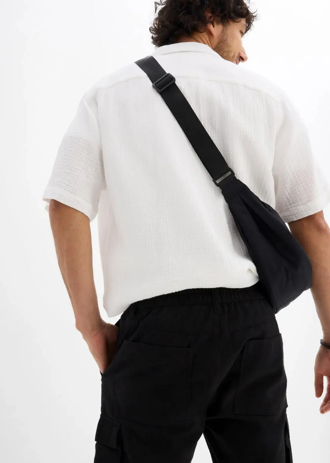 bonprix Hosen|Shorts|Cargo-Bermuda mit Komfortbund, Regular Fit schwarz