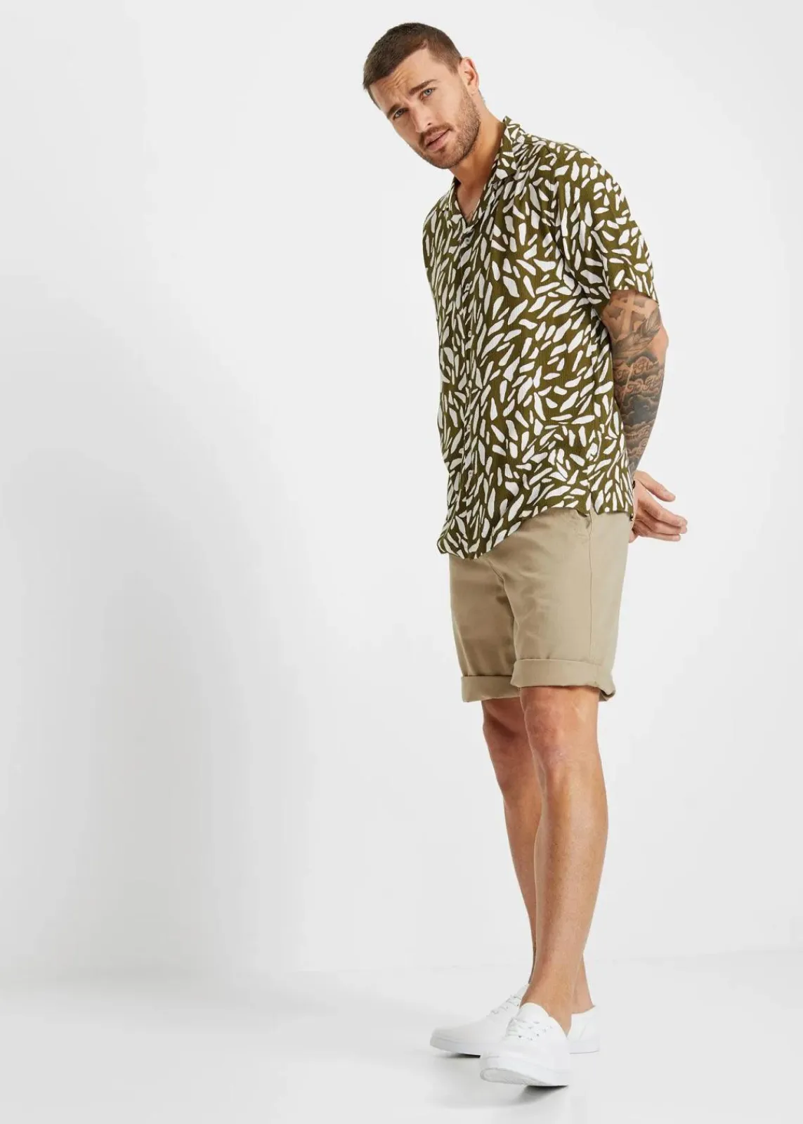 bonprix Hosen|Basics|Chino-Bermuda aus reiner Baumwolle, Regular Fit new khaki