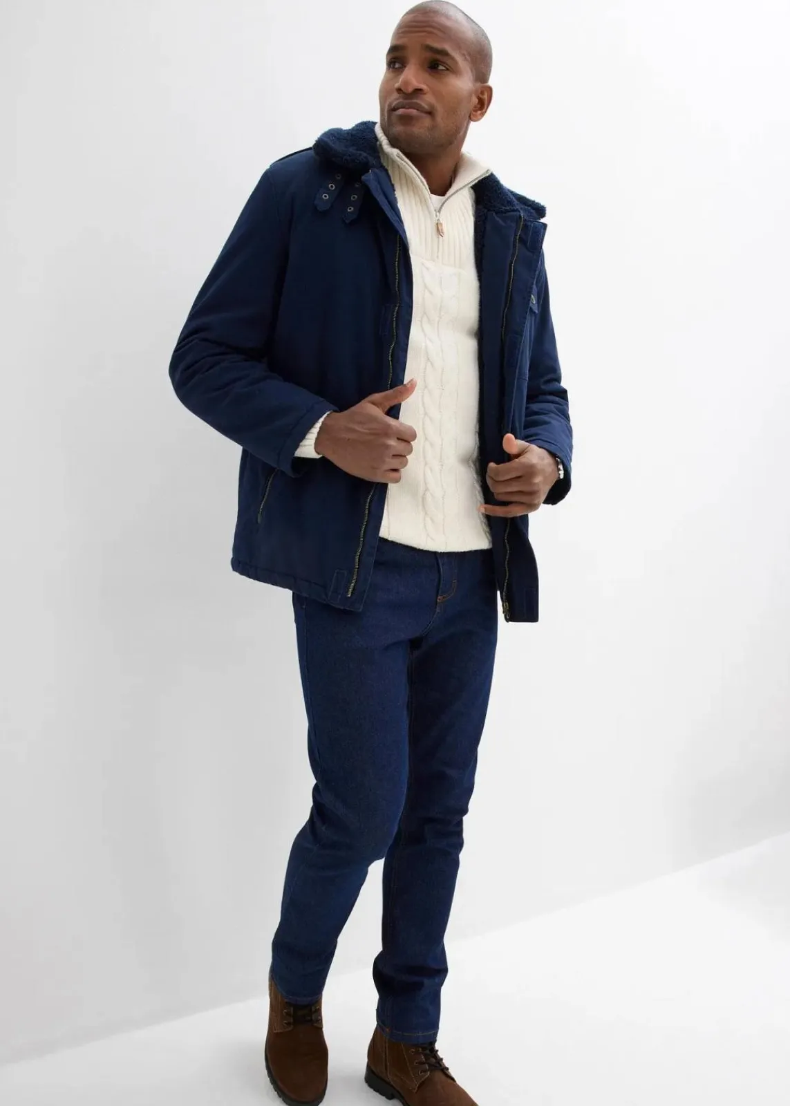 bonprix Jeans|Basics|Classic Fit Jeans mit Komfortbund, Straight dunkelblau denim