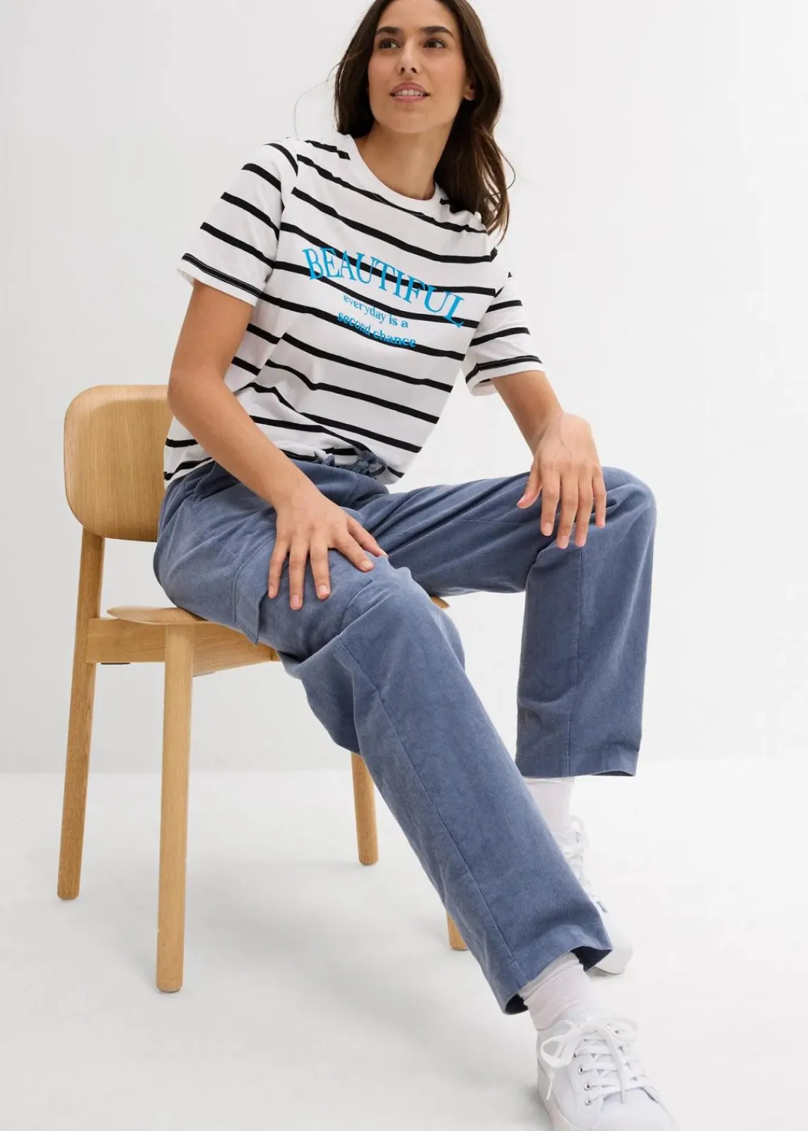 bonprix Bekleidung·Kleider|Hosen|Cordhose im Barrel-Shape rauchblau