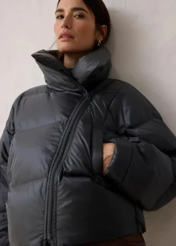 bonprix Bekleidung·Hosen|Nachhaltigere Materialien|Daunenjacke mit recycelten Daunen​ wasserabweisend anthrazit