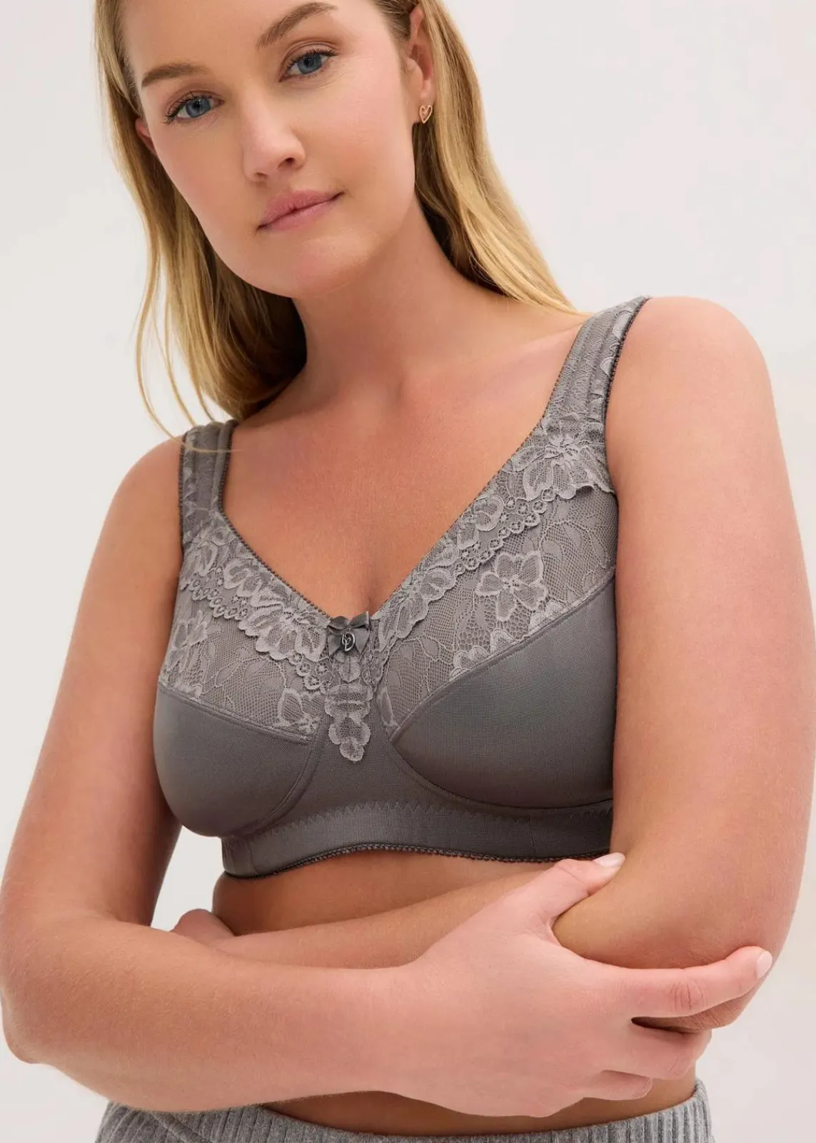 Entlastungs-BH ohne Bügel mit gepolsterten Trägern (2er Pack)|bonprix Clearance