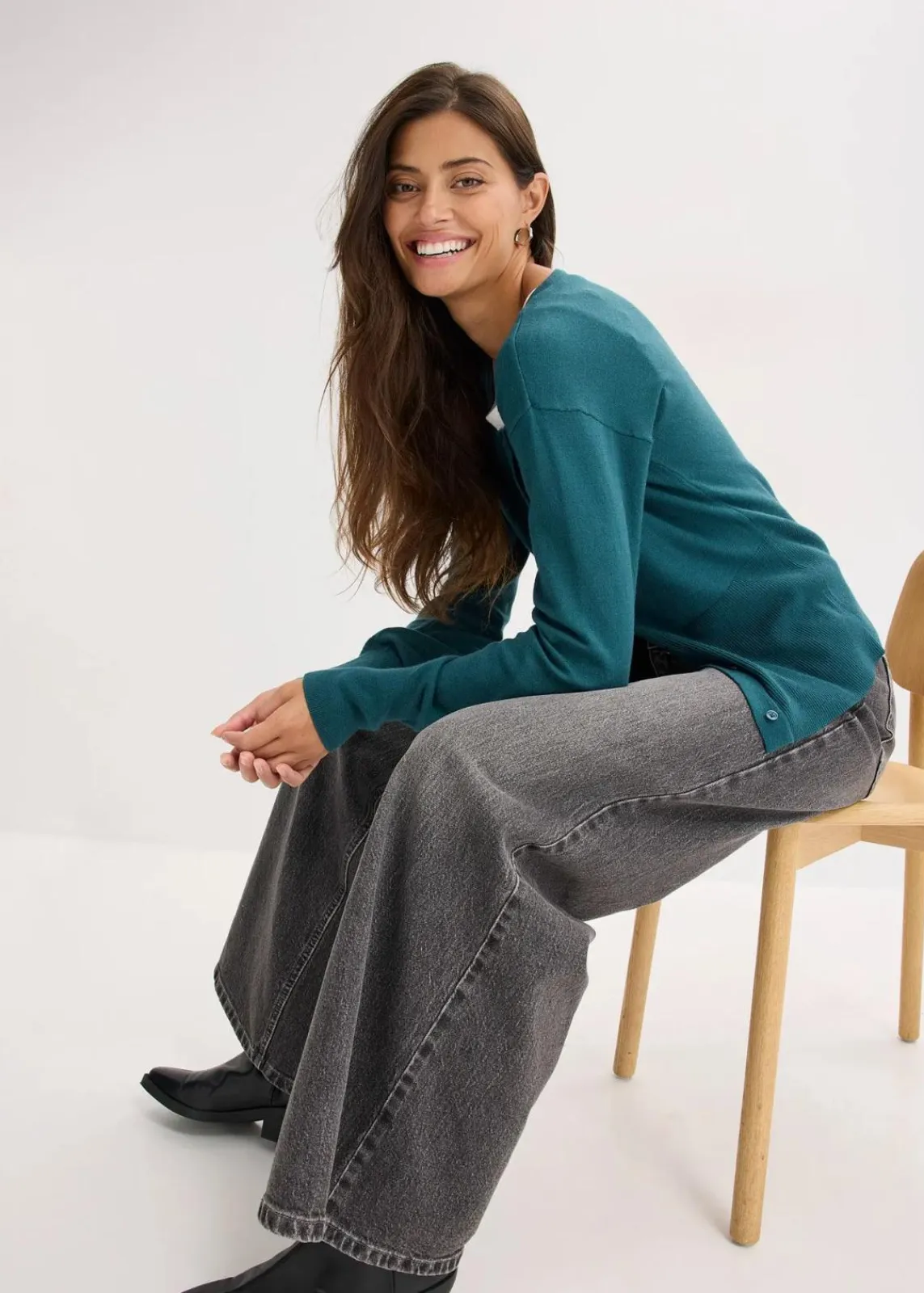 bonprix Pullover & Strickjacken|Strickmode|Feinstrickjacke aus fließendem Viskose-Mix pfeffergrün