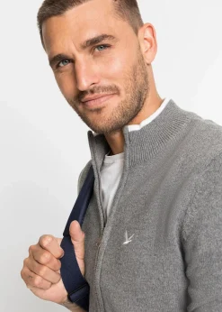 Feinstrickjacke mit Stehkragen und recycelter Baumwolle|bonprix Sale