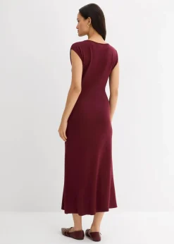 bonprix Bekleidung·Pullover & Strickjacken|Kleider|Feinstrickkleid aus Viskose-Mix ahornrot