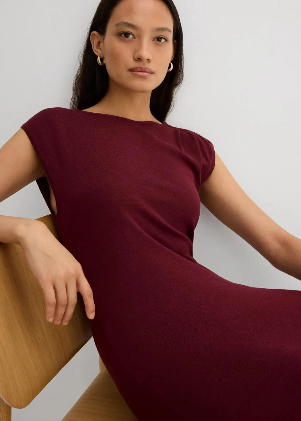 bonprix Bekleidung·Pullover & Strickjacken|Kleider|Feinstrickkleid aus Viskose-Mix ahornrot