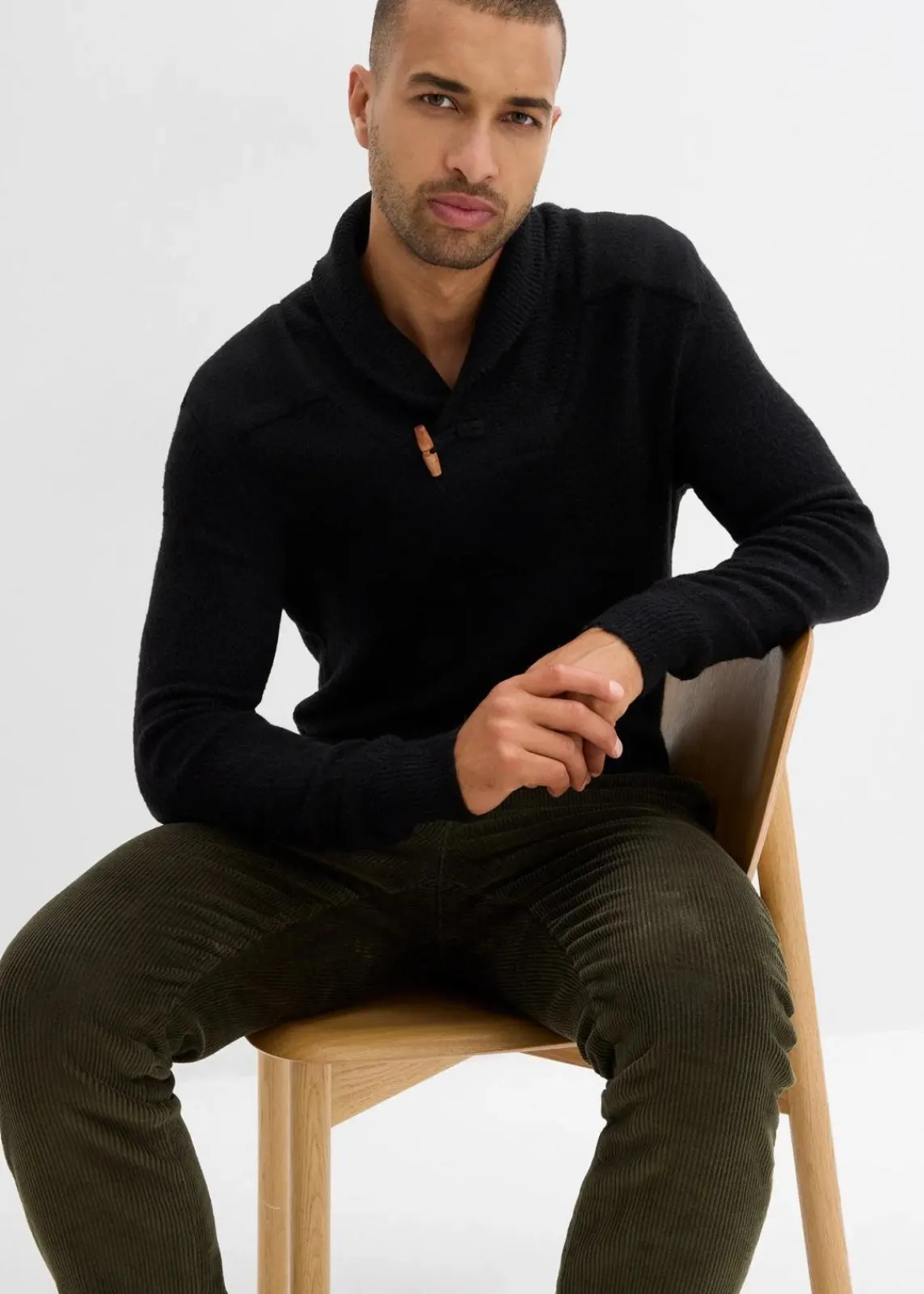 bonprix Pullover & Strickjacken|Große Größen|Feinstrickpullover mit Schalkragen schwarz meliert