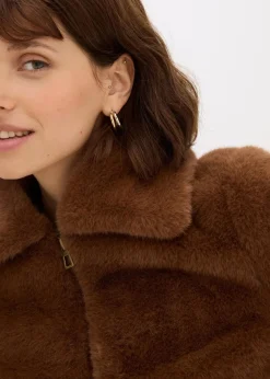 bonprix Bekleidung·Hosen|Nachhaltigere Materialien|Fellimitat-Jacke pimentbraun