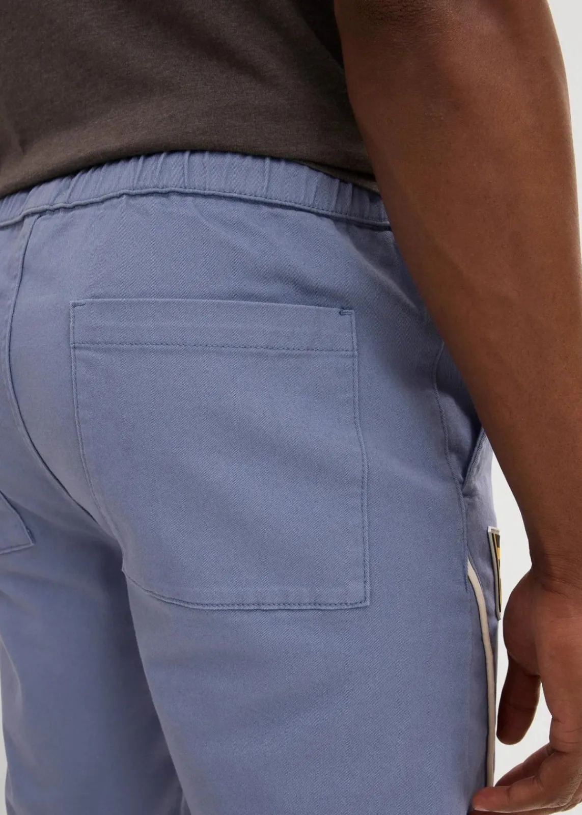 bonprix Hosen|Shorts|Feste Stretch-Schlupfbermuda, Loose Fit mattblau