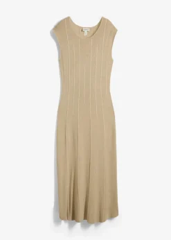 Figurbetontes Strickkleid aus Viskose-Mix|bonprix New