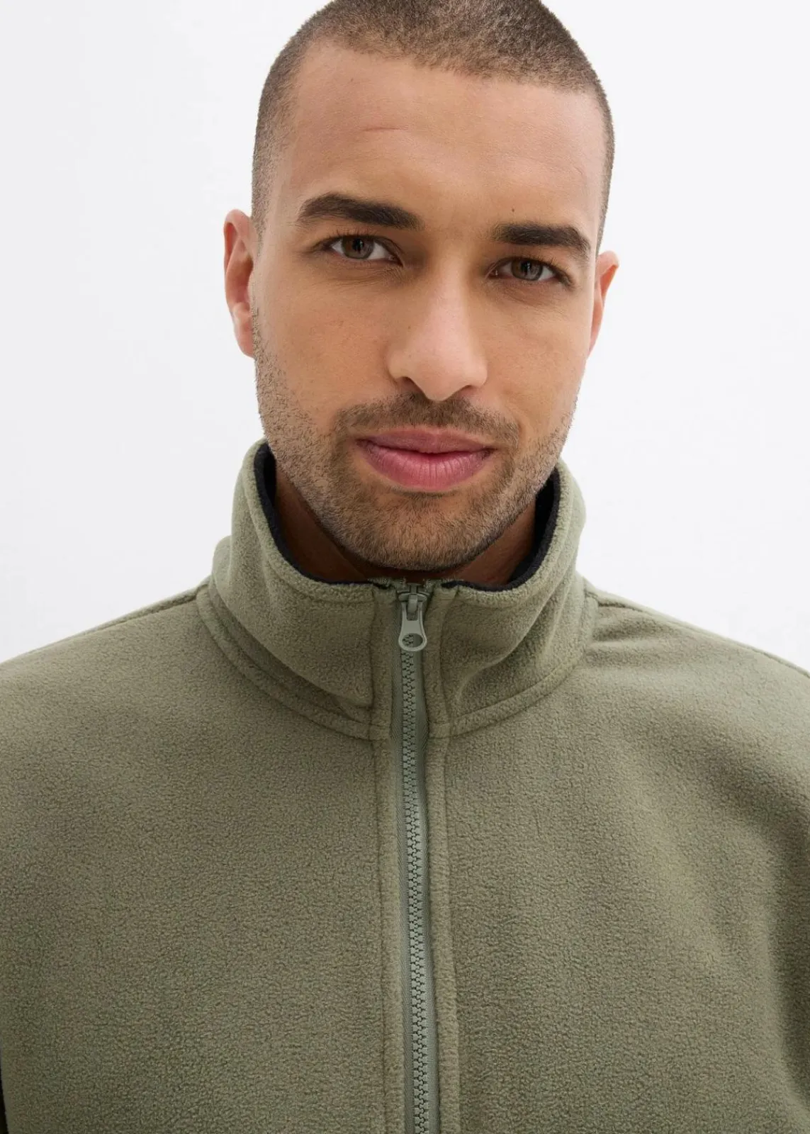 bonprix Große Größen|Basics|Fleecejacke oliv