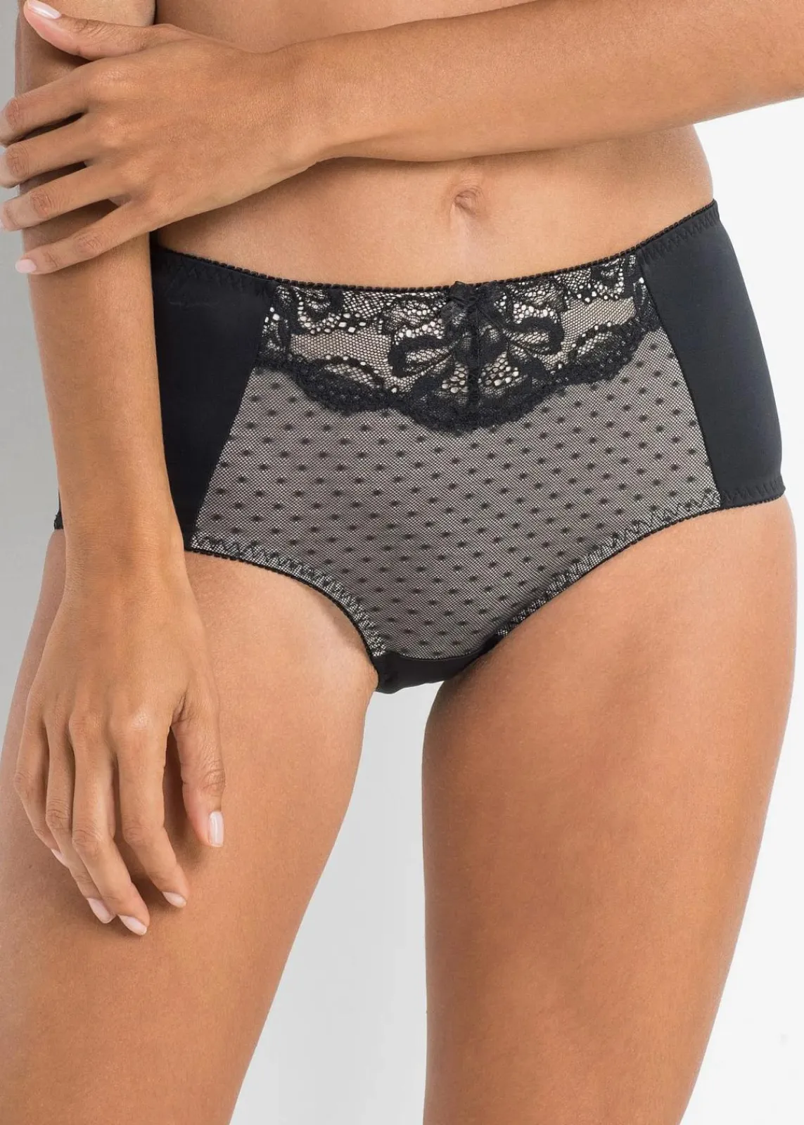 bonprix Wäsche·Dessous|Wäsche·Höschen|Formslip mit Spitze schwarz/sandbeige