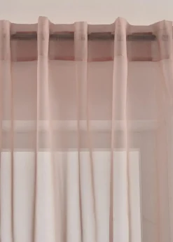 Gardine aus leichtem Voile mit verdeckten Schlaufen (1er Pack)|bonprix Hot