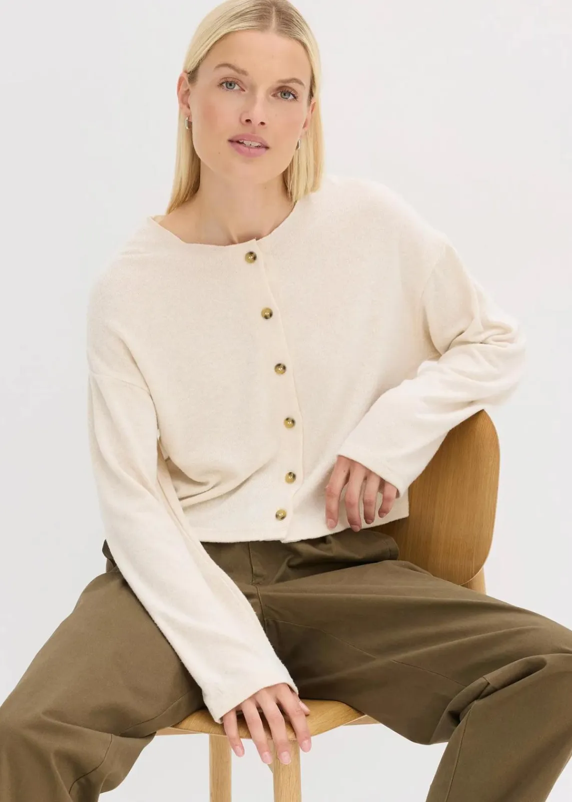 bonprix Pullover & Strickjacken|Zweiteiler & Sets|Gerippte Feinstrickjacke kieselbeige meliert