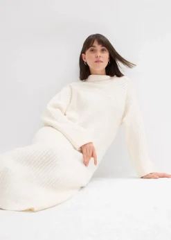 Geripptes Strickkleid|bonprix