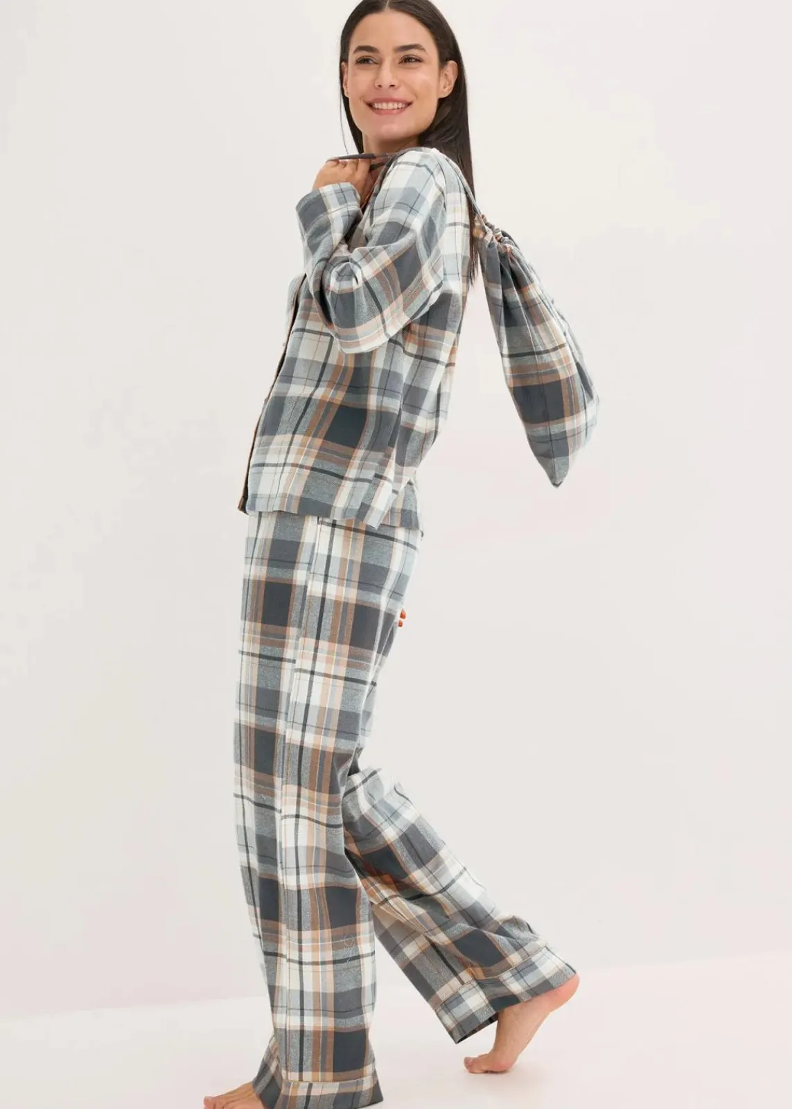 Gewebter Flanell Pyjama mit Glitzergarn und Geschenktasche|bonprix