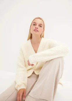 bonprix Bekleidung·Jeans|Pullover & Strickjacken|Grobstrickjacke aus weichem Wollmix cremeweiß