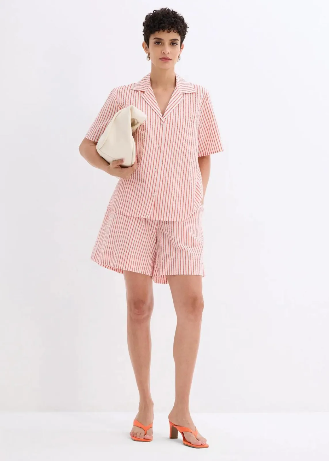 bonprix Bekleidung·Jacken & Mäntel|Zweiteiler & Sets|Hemdbluse aus reiner Baumwolle wollweiß/mohnrot gestreift