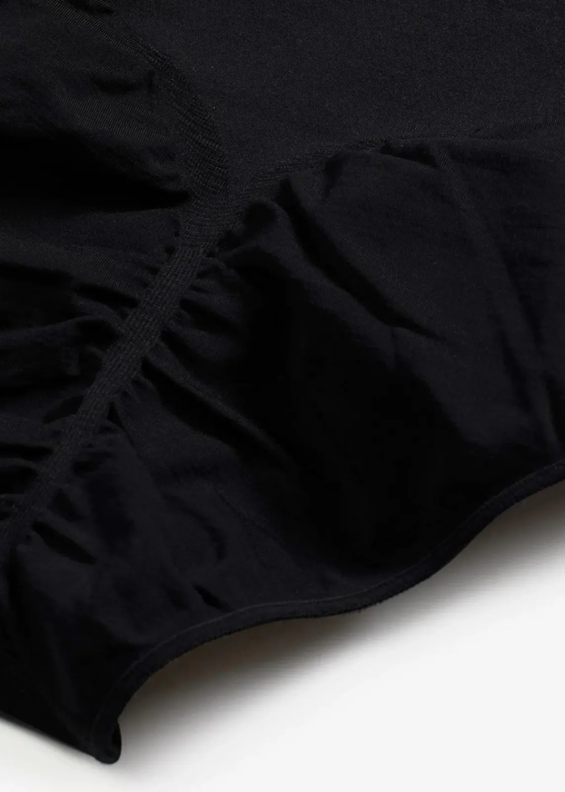 bonprix Nachhaltigere Materialien|Höschen|Highwaist Seamless Shape Slip mit mittlerer Formkraft schwarz