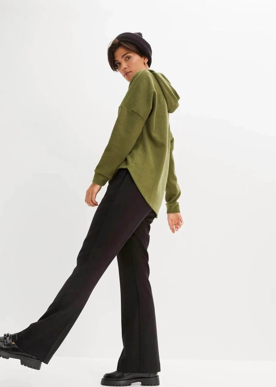 bonprix Sweat|Hoodie in Regular Fit dunkelkhaki