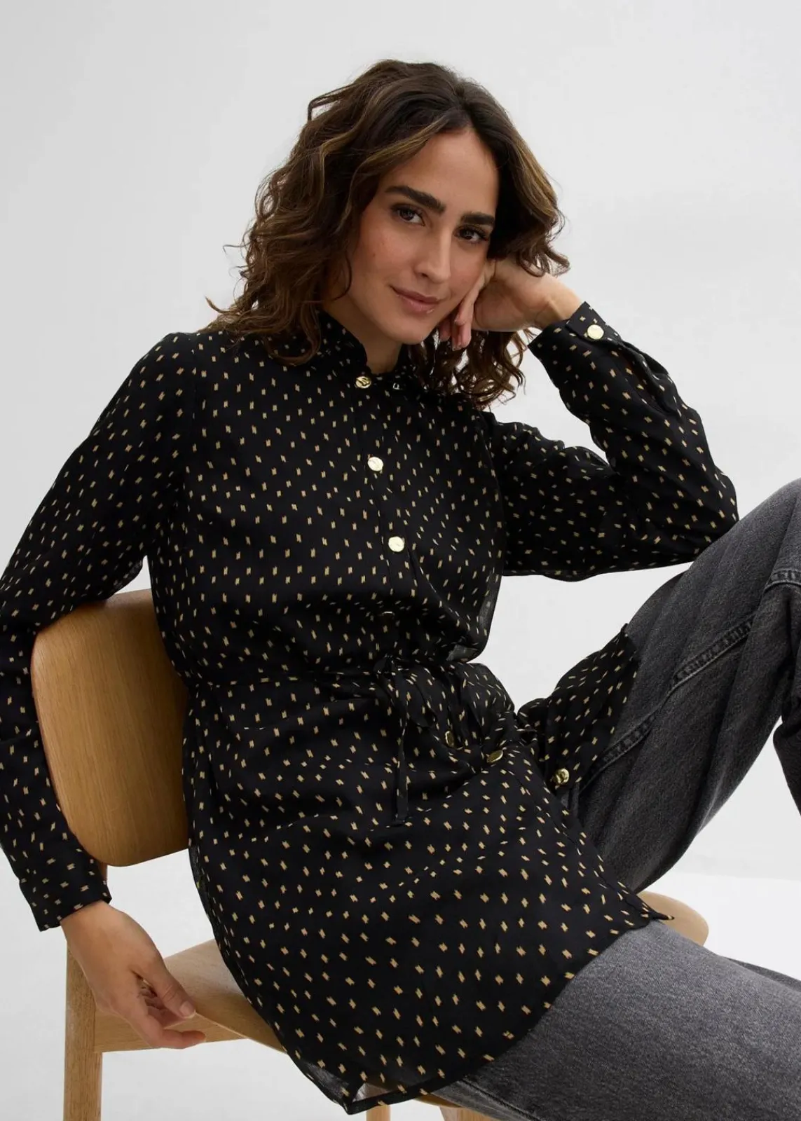 bonprix Bekleidung·Blazer|Umstandsmode|2-in-1 Bluse für die Schwangerschaft und danach aus Chiffon schwarz/gold