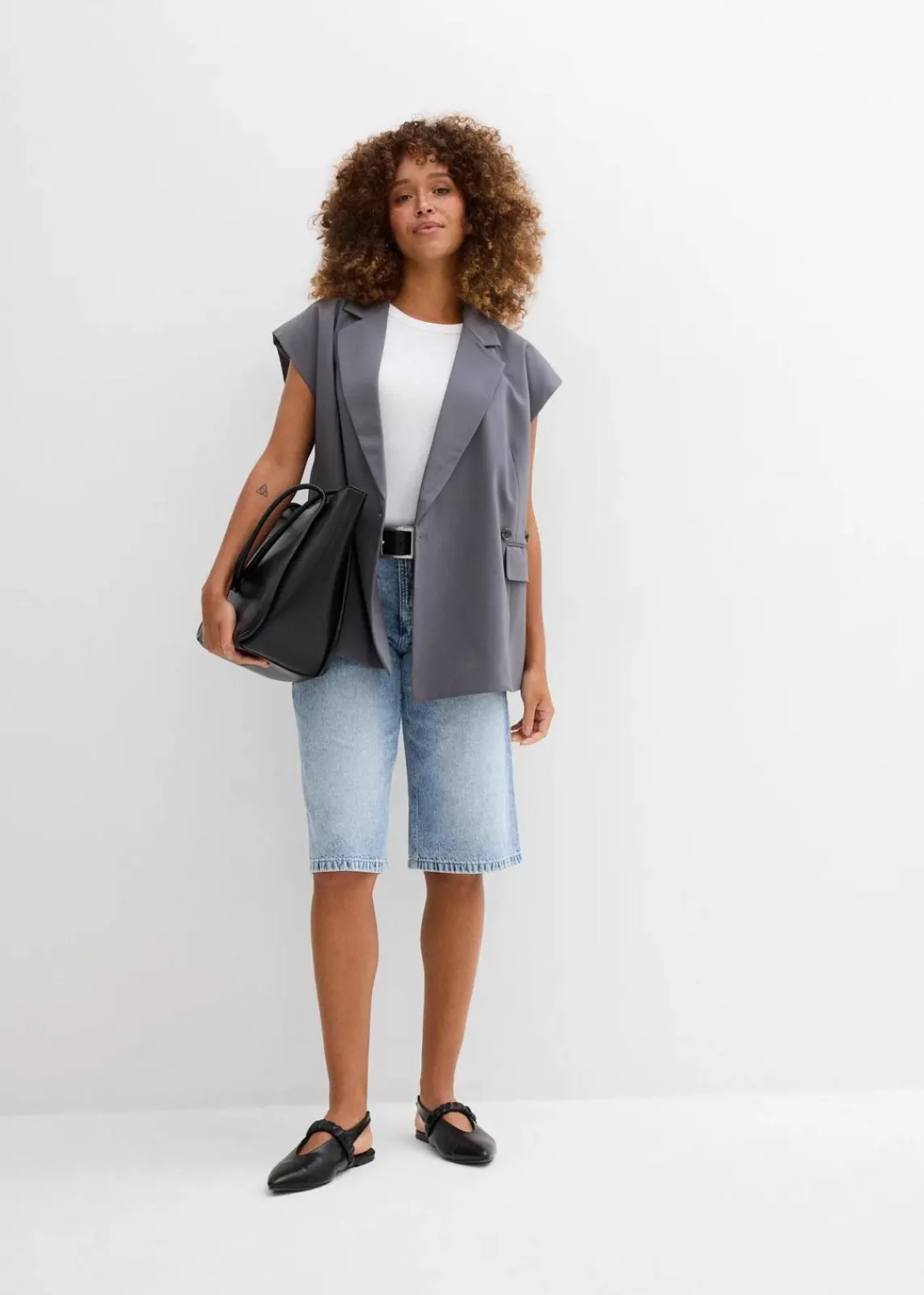 bonprix Jeans|Shorts|Jeans-Bermuda Mid Waist, Low Stretch eisblau denim used