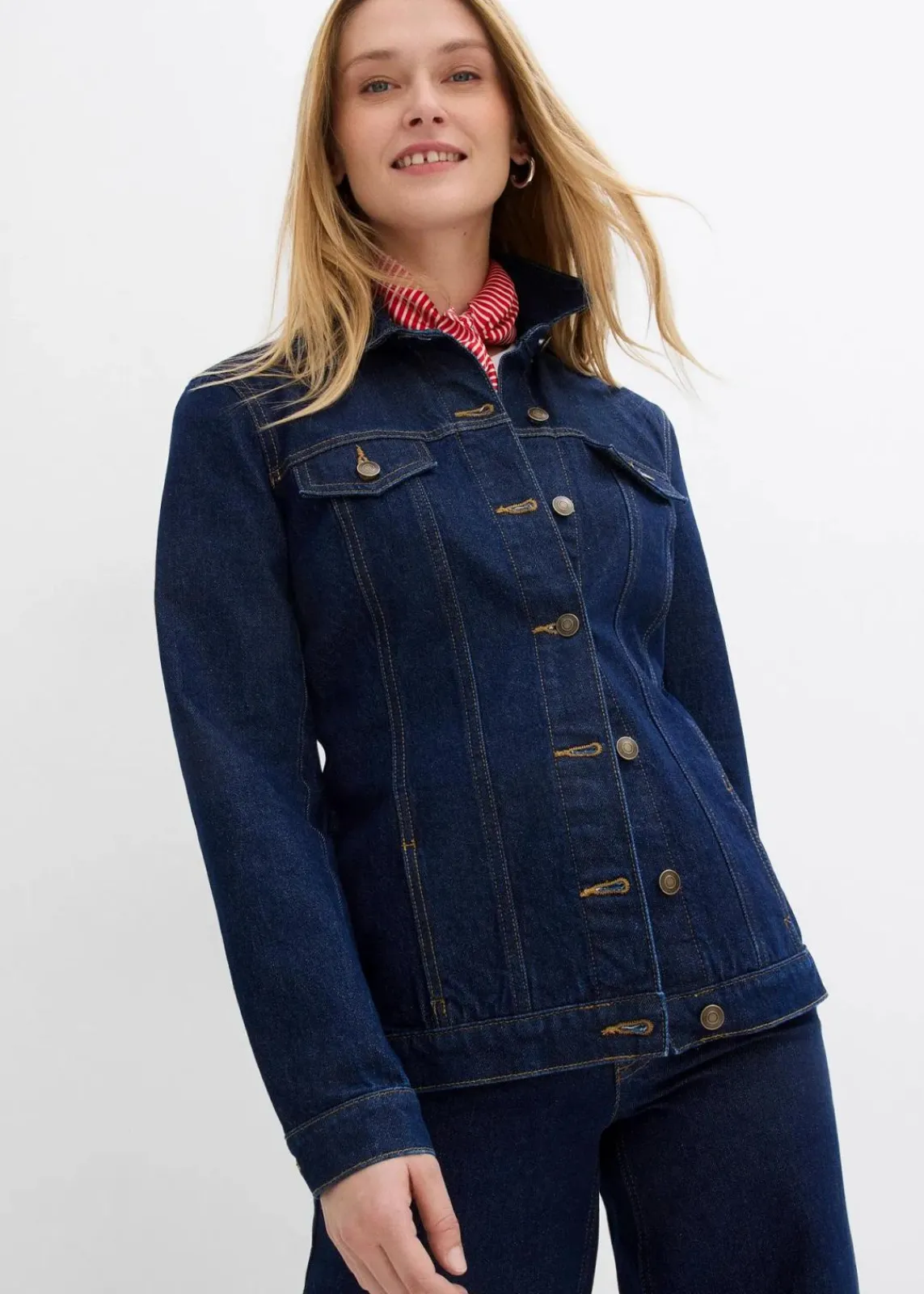 Jeansjacke, tailliert, mit Baumwolle|bonprix Online