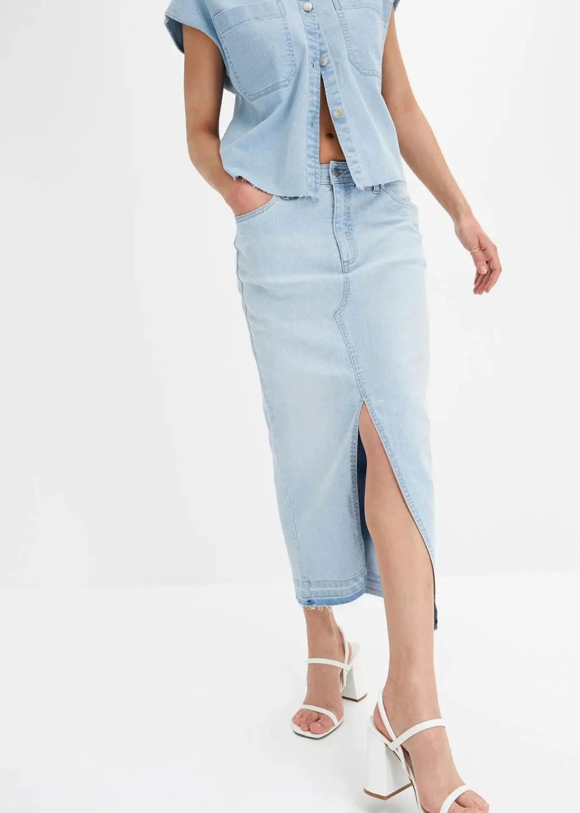 bonprix Röcke|Bekleidung·Sportbekleidung|Jeansrock mit Schlitz eisblau denim