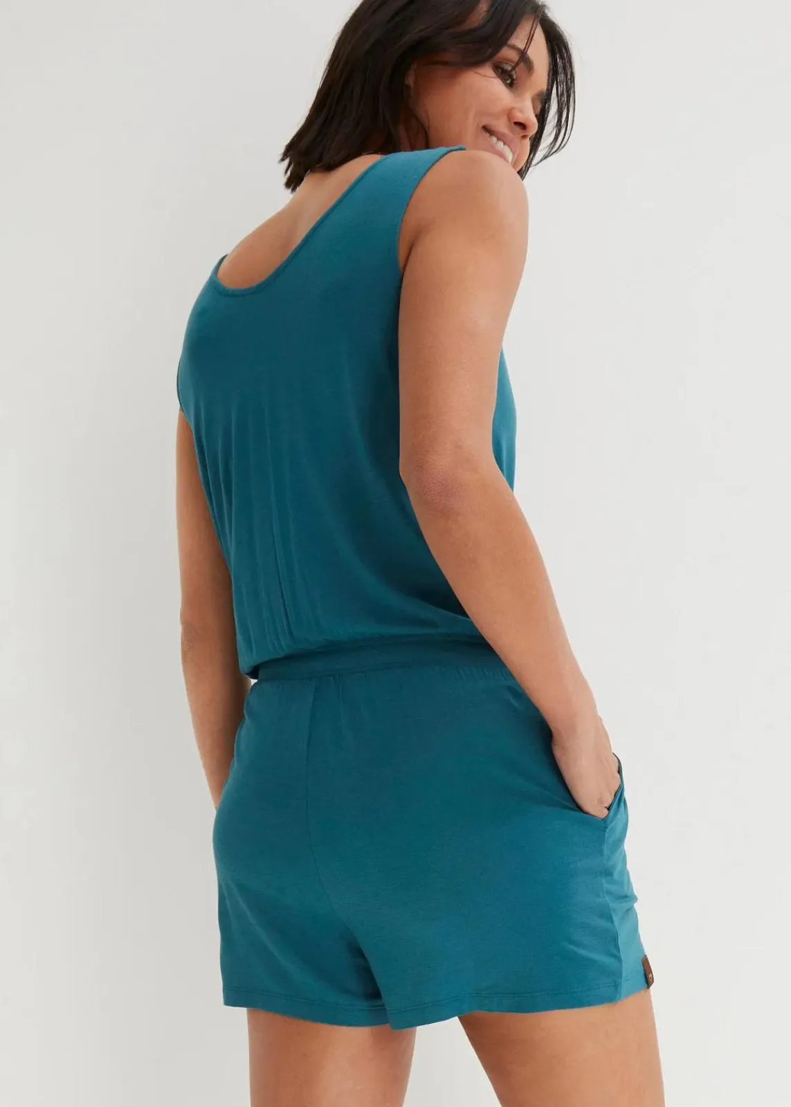 Jersey-Jumpsuit aus softer Viskose|bonprix New