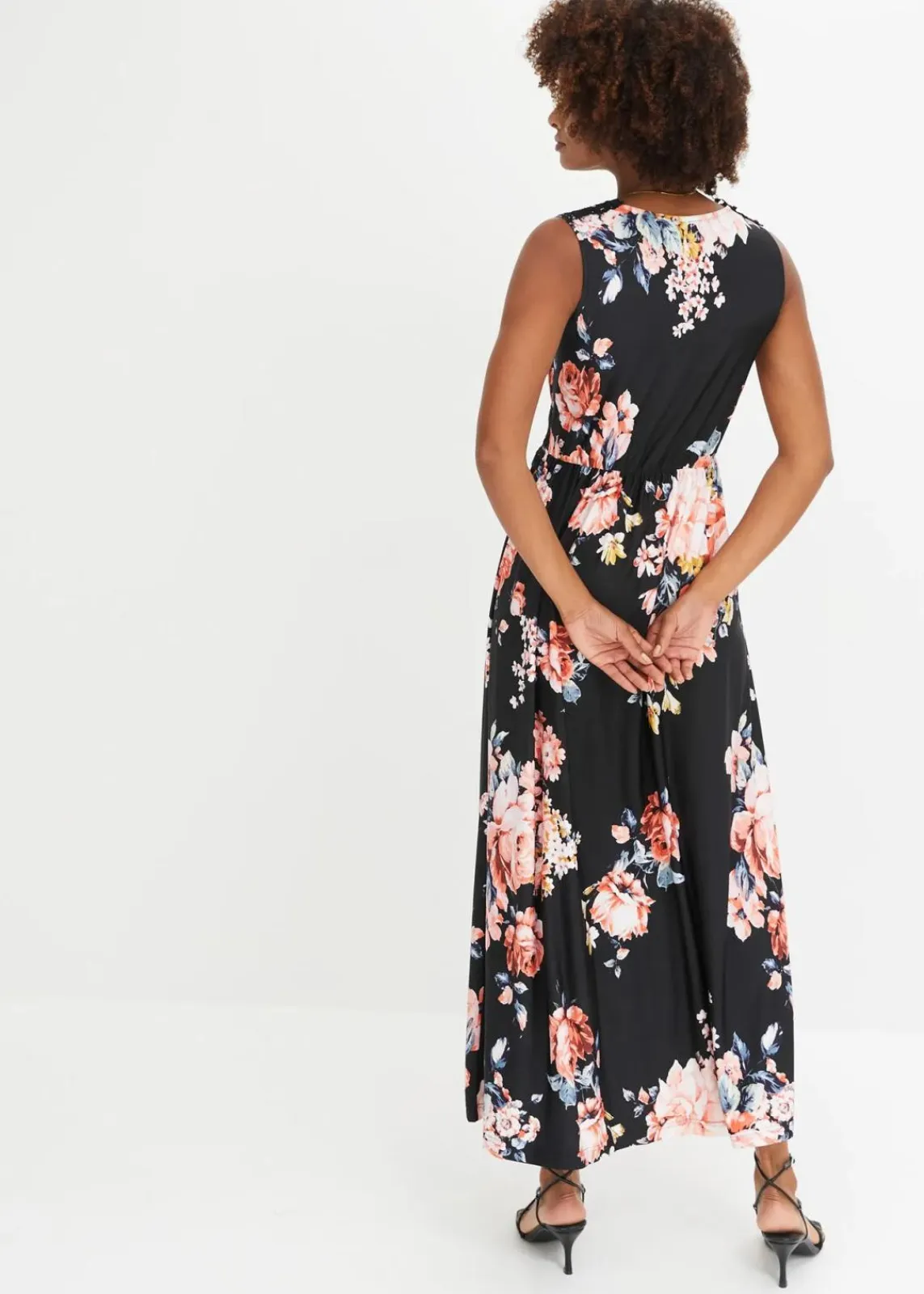 bonprix Kleider|Jerseykleid schwarz/rosa geblümt