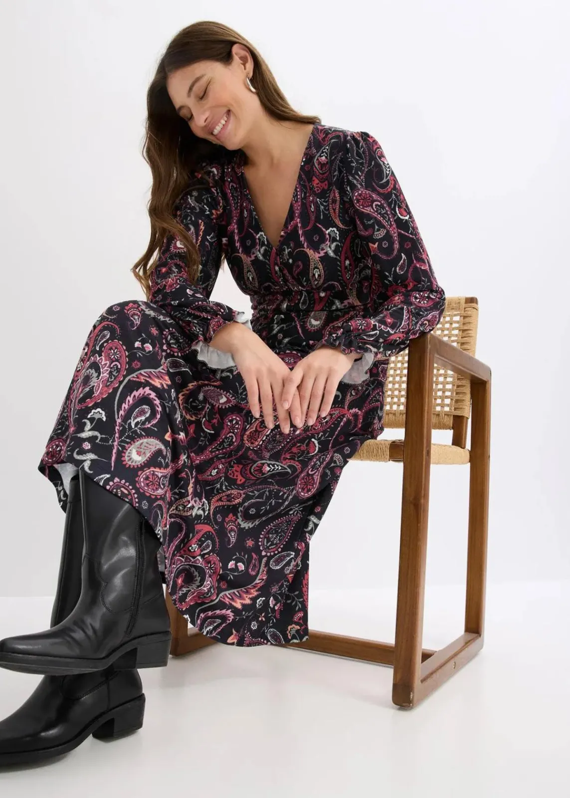 bonprix Bekleidung·Pullover & Strickjacken|Kleider|Jerseykleid schwarz paisley