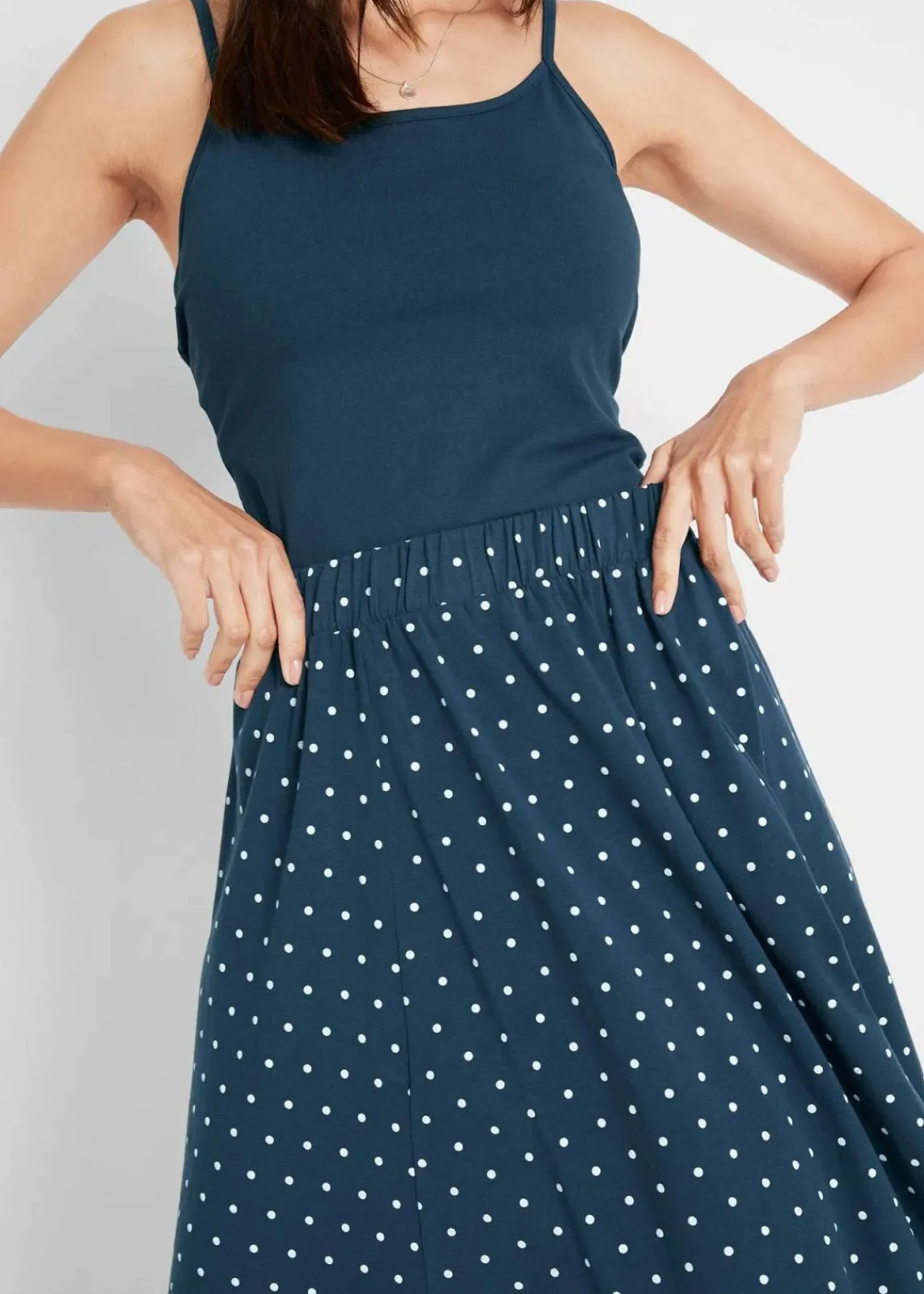 bonprix Bekleidung·Sportbekleidung|Röcke|Jersey-Rock (2er Pack) dunkelblau/weiß gepunktet + schwarz