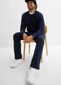 Jogginghose mit praktischen Reißverschlusstaschen|bonprix